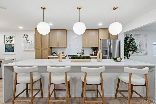 3880 Adams Street, Carlsbad, CA 92008