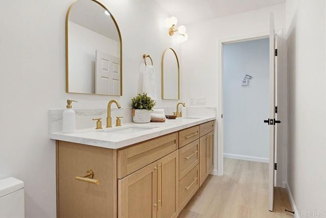 3880 Adams Street, Carlsbad, CA 92008