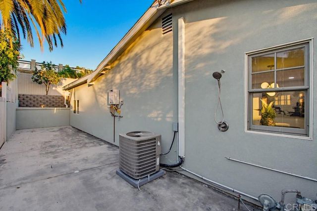 3880 Adams Street, Carlsbad, CA 92008