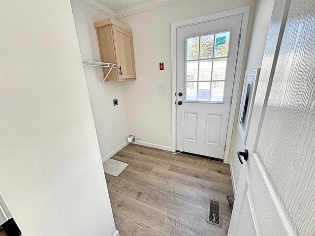 20 True Rd Unit 93, Meredith, NH 03253