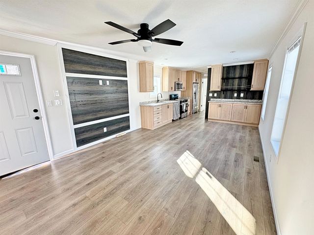 20 True Rd Unit 93, Meredith, NH 03253