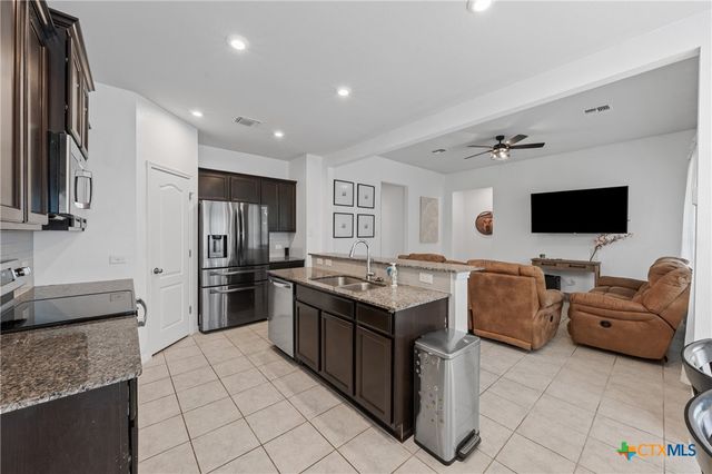 372 Poplin Lane, Troy, TX 76579