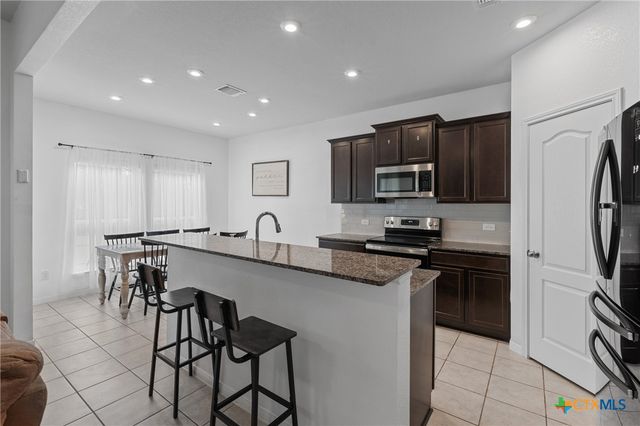 372 Poplin Lane, Troy, TX 76579