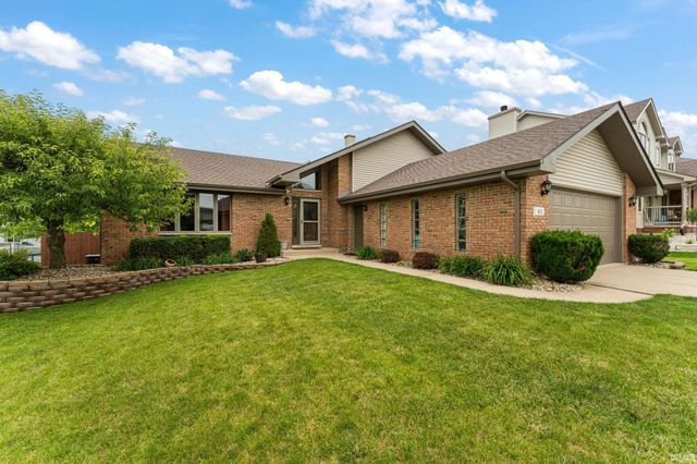 65 Beiriger Drive, Dyer, IN 46311