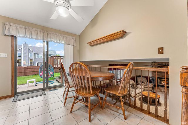 65 Beiriger Drive, Dyer, IN 46311