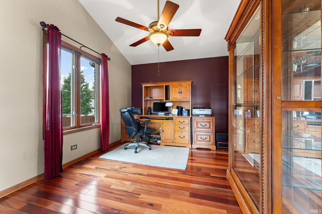 65 Beiriger Drive, Dyer, IN 46311