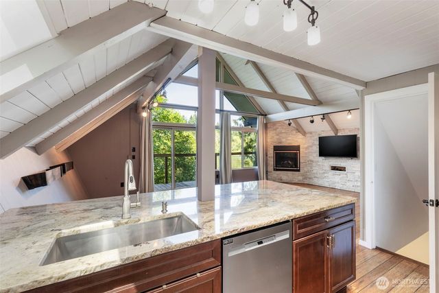 12995 Lake Shore Drive NW, Poulsbo, WA 98370