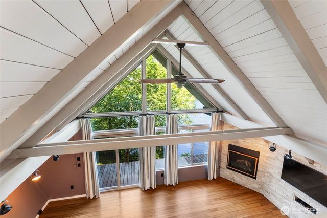 12995 Lake Shore Drive NW, Poulsbo, WA 98370