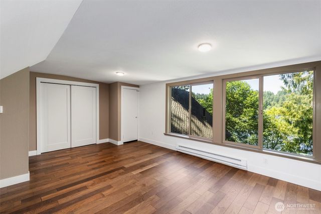 12995 Lake Shore Drive NW, Poulsbo, WA 98370