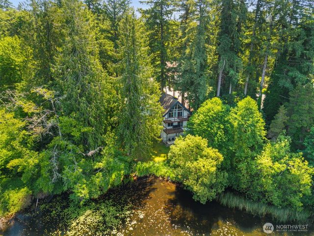 12995 Lake Shore Drive NW, Poulsbo, WA 98370