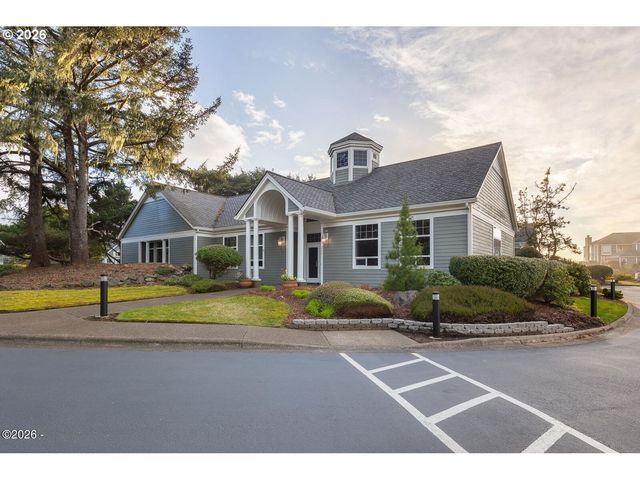 6315 Sw ARBOR Dr, South Beach, OR 97366