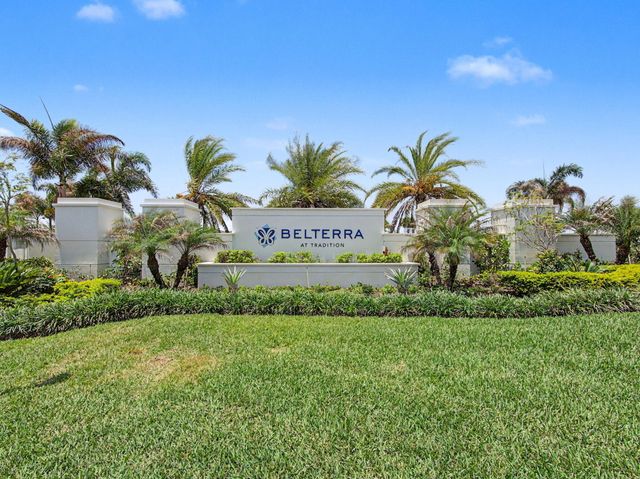 9483 SW Pinnacle Place N, Port St. Lucie, Port St Lucie, FL 34987