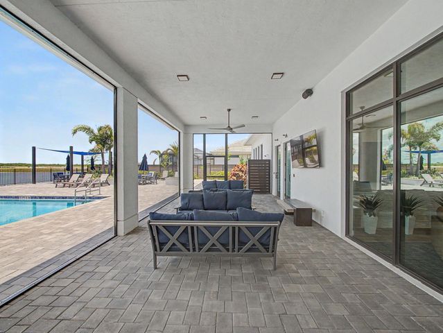 9483 SW Pinnacle Place N, Port St. Lucie, Port St Lucie, FL 34987