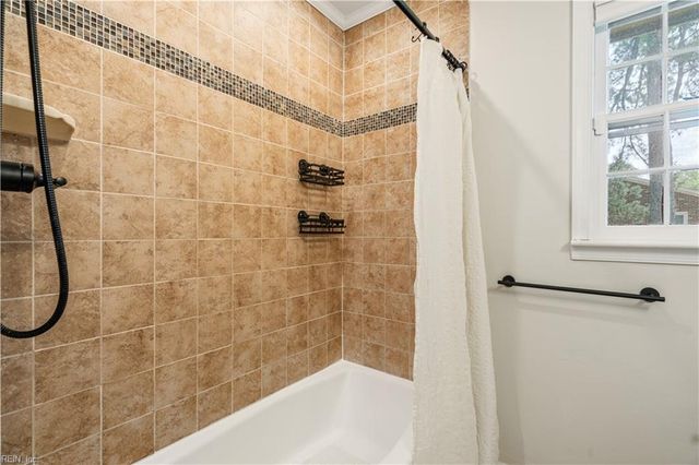 4325 Twin Pines RD, Portsmouth, VA 23703