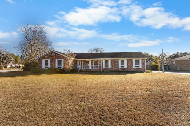 5320 Waterview Drive, North Charleston, SC 29418