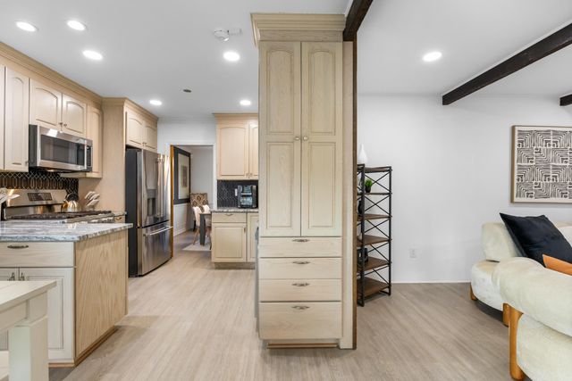 5320 Waterview Drive, North Charleston, SC 29418