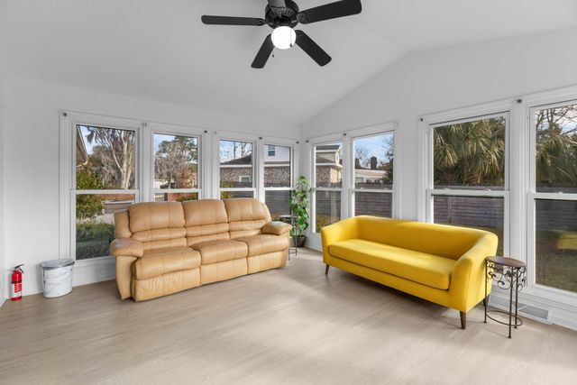 5320 Waterview Drive, North Charleston, SC 29418