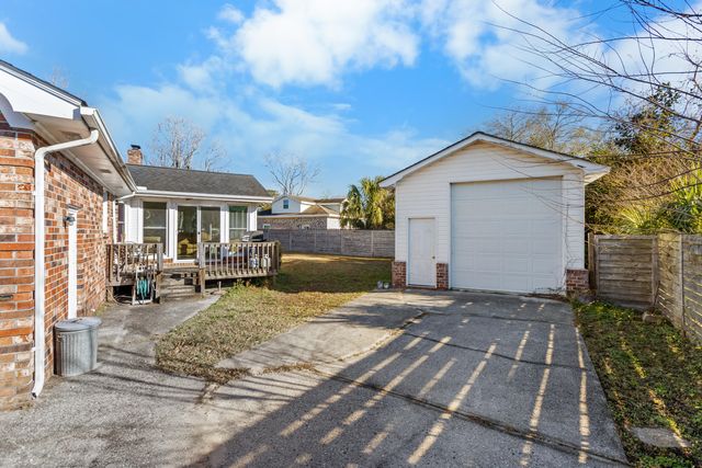 5320 Waterview Drive, North Charleston, SC 29418