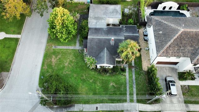 2942 HELEN AVENUE, Orlando, FL 32804