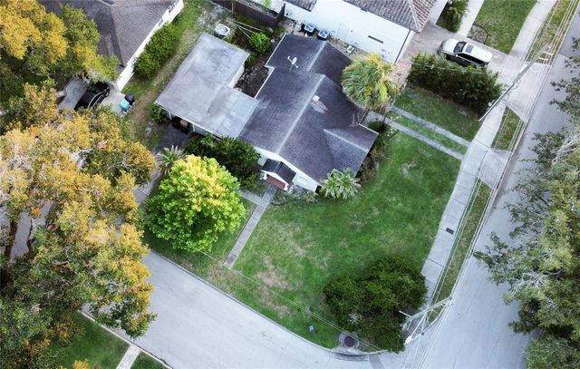2942 HELEN AVENUE, Orlando, FL 32804