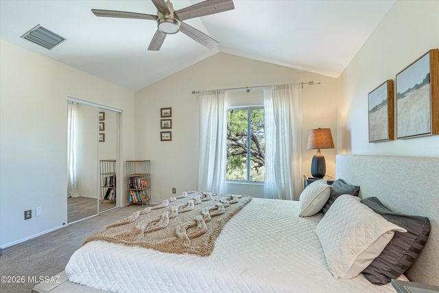 4056 E Vía Del Buho, Tucson, AZ 85718