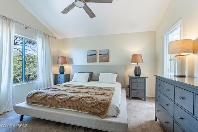 4056 E Vía Del Buho, Tucson, AZ 85718