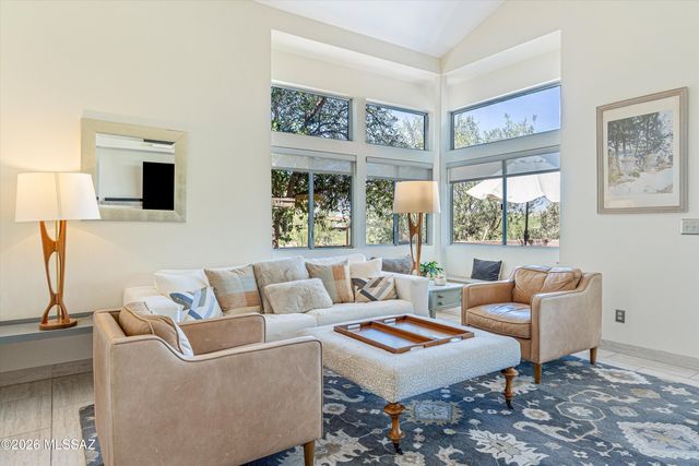 4056 E Vía Del Buho, Tucson, AZ 85718