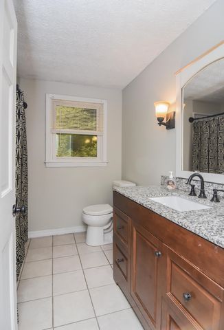 128 Page Road, Litchfield, NH 03054