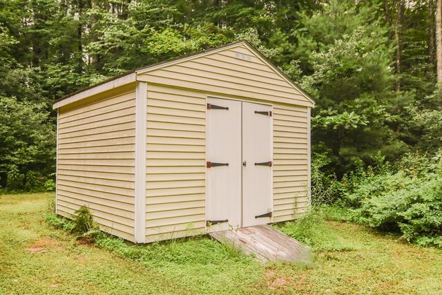 128 Page Road, Litchfield, NH 03054