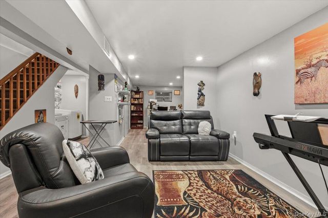 1260 Adee Avenue, Bronx, NY 10469