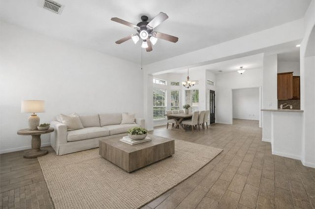 8919 Summer Ash Lane, Sugar Land, TX 77479