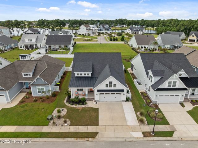 310 Lightning Bug Lane, Holly Ridge, NC 28445
