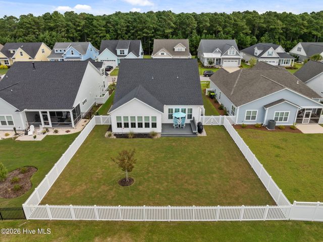 310 Lightning Bug Lane, Holly Ridge, NC 28445
