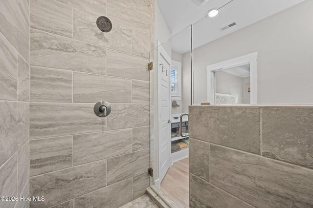 310 Lightning Bug Lane, Holly Ridge, NC 28445