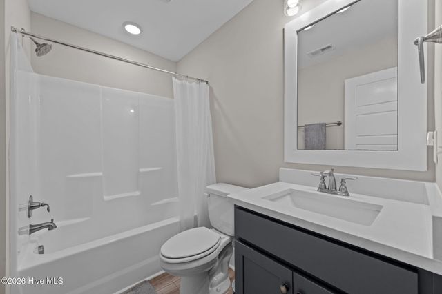 310 Lightning Bug Lane, Holly Ridge, NC 28445