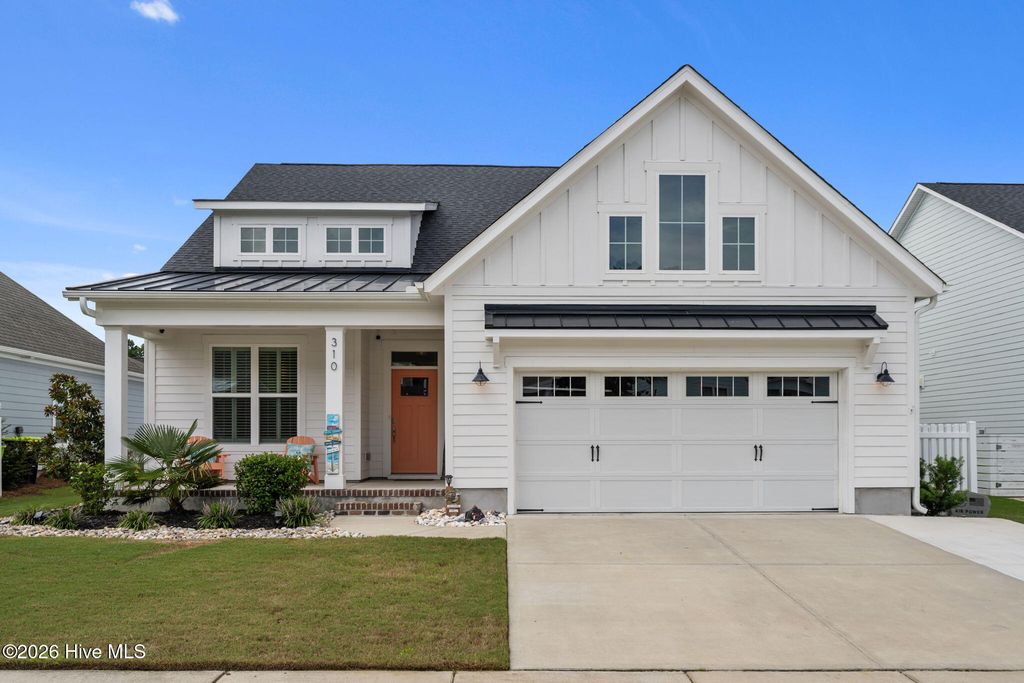 310 Lightning Bug Lane, Holly Ridge, NC 28445