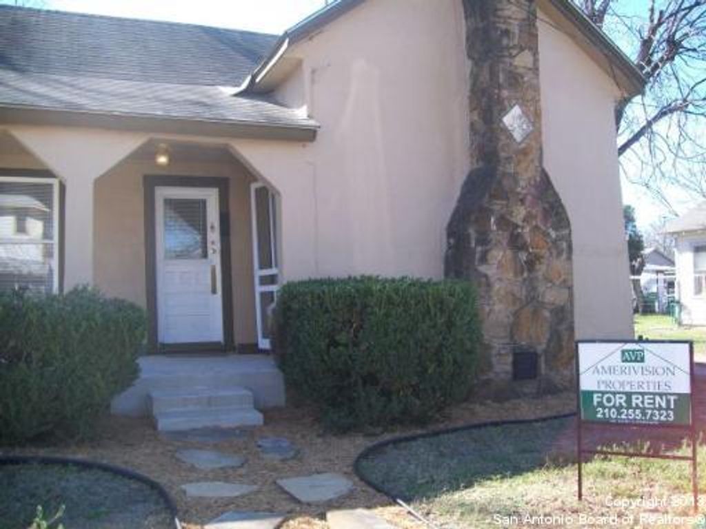 110 Gladstone Ave, San Antonio, TX 78214