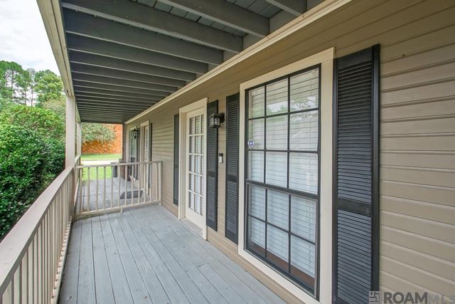 15836 Maison Orleans Ct, Baton Rouge, LA 70817