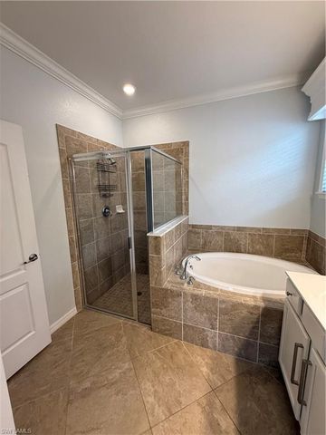 9317 Woodhurst DR, Naples, FL 34120