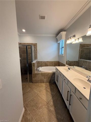 9317 Woodhurst DR, Naples, FL 34120