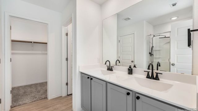 4422 Chandler Rd Apt 8, San Antonio, TX 78222