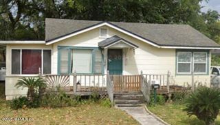 322 8TH Street N, Jacksonville Beach, FL 32250