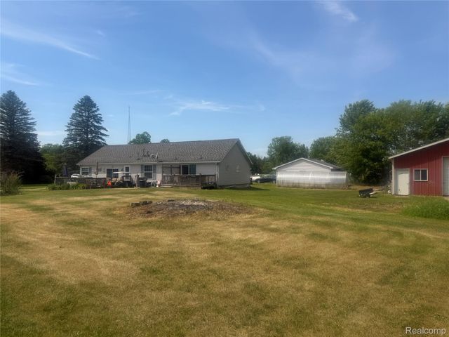 5716 Falkenbury Road, Deerfield Township, MI 48461