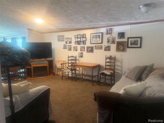 5716 Falkenbury Road, Deerfield Township, MI 48461