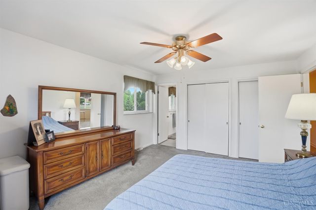 3100 E Galbraith Road, Amberley, OH 45236