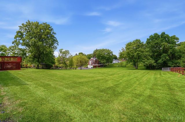 3100 E Galbraith Road, Amberley, OH 45236