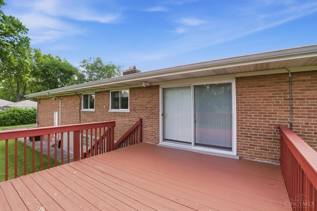 3100 E Galbraith Road, Amberley, OH 45236
