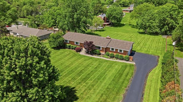 3100 E Galbraith Road, Amberley, OH 45236