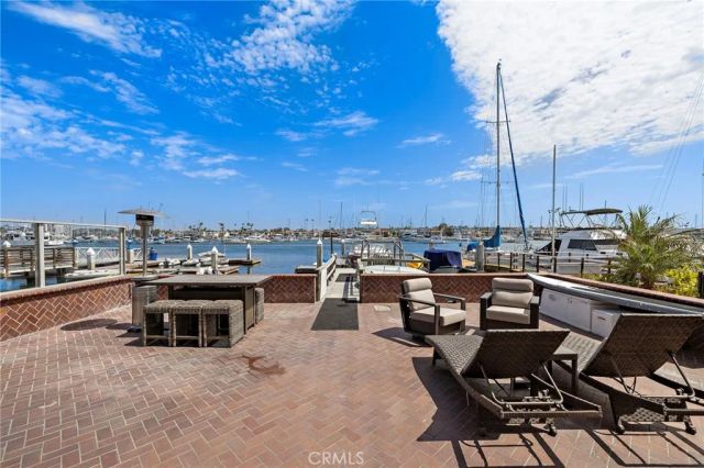 1444 W Bay Avenue, Newport Beach, CA 92661