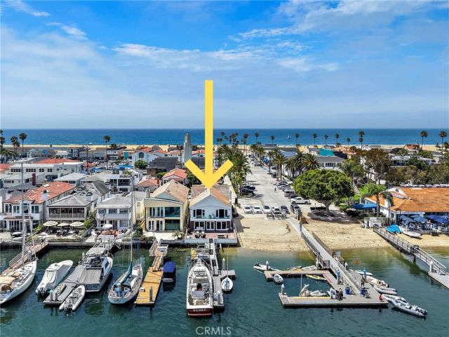 1444 W Bay Avenue, Newport Beach, CA 92661